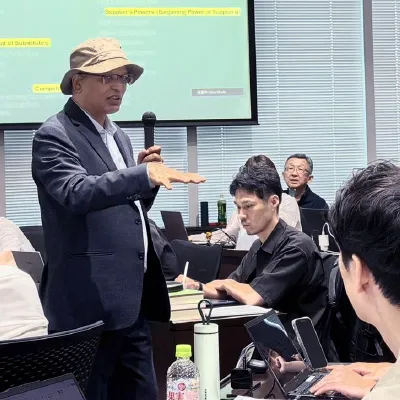 【EMBA】2026年春学期 グローバル経営（トリブバン大学 ドゥルバ・クマール・ゴータム教授）の講義が行われました